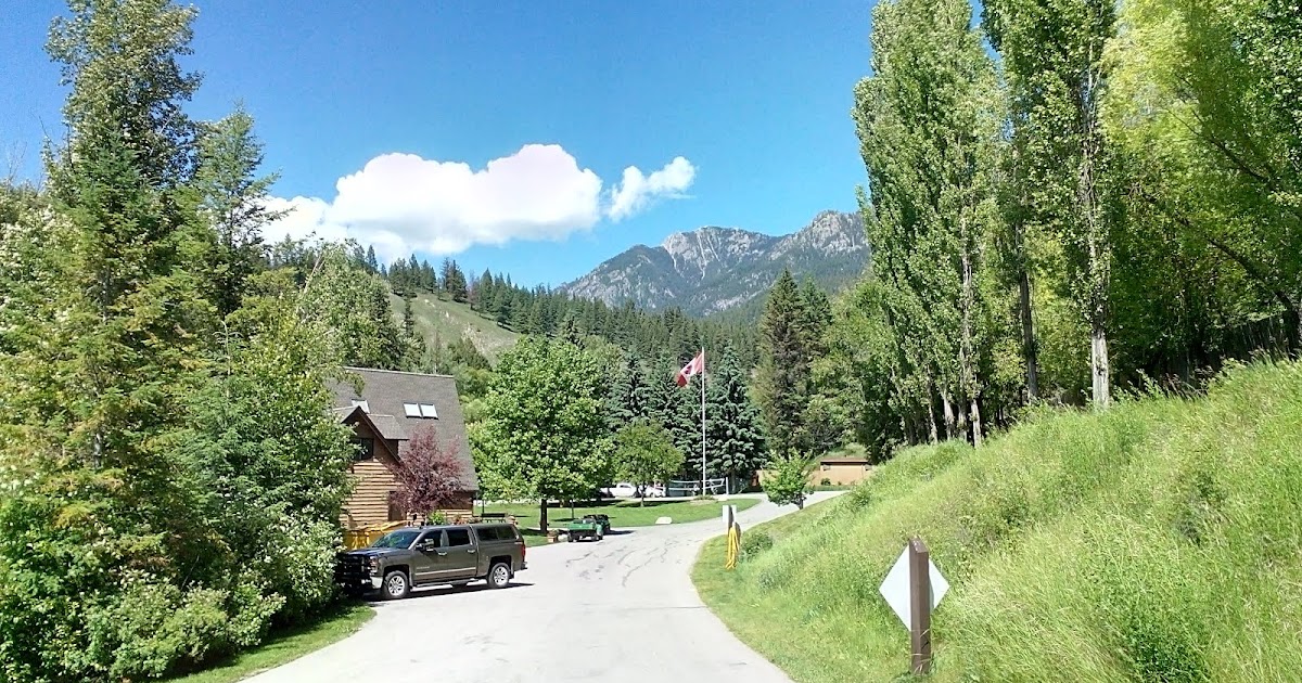 Onze Camperreizen naar de USA en Canada Canyon RV Resort in Radium Hot