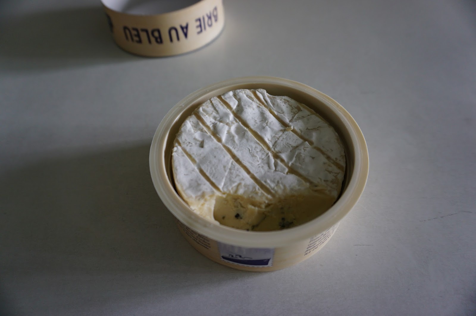 E21S Brie Cheese from France