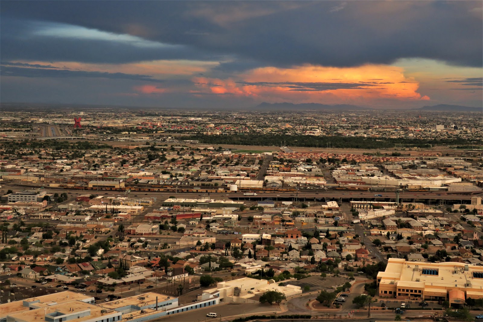 Living Rootless El Paso The Scenic Drive Overlook