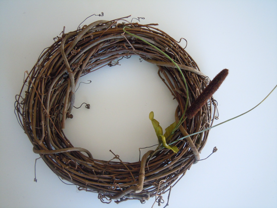 Fall Decor Tutorial Simple Silk Flower Grapevine Wreath Naturally