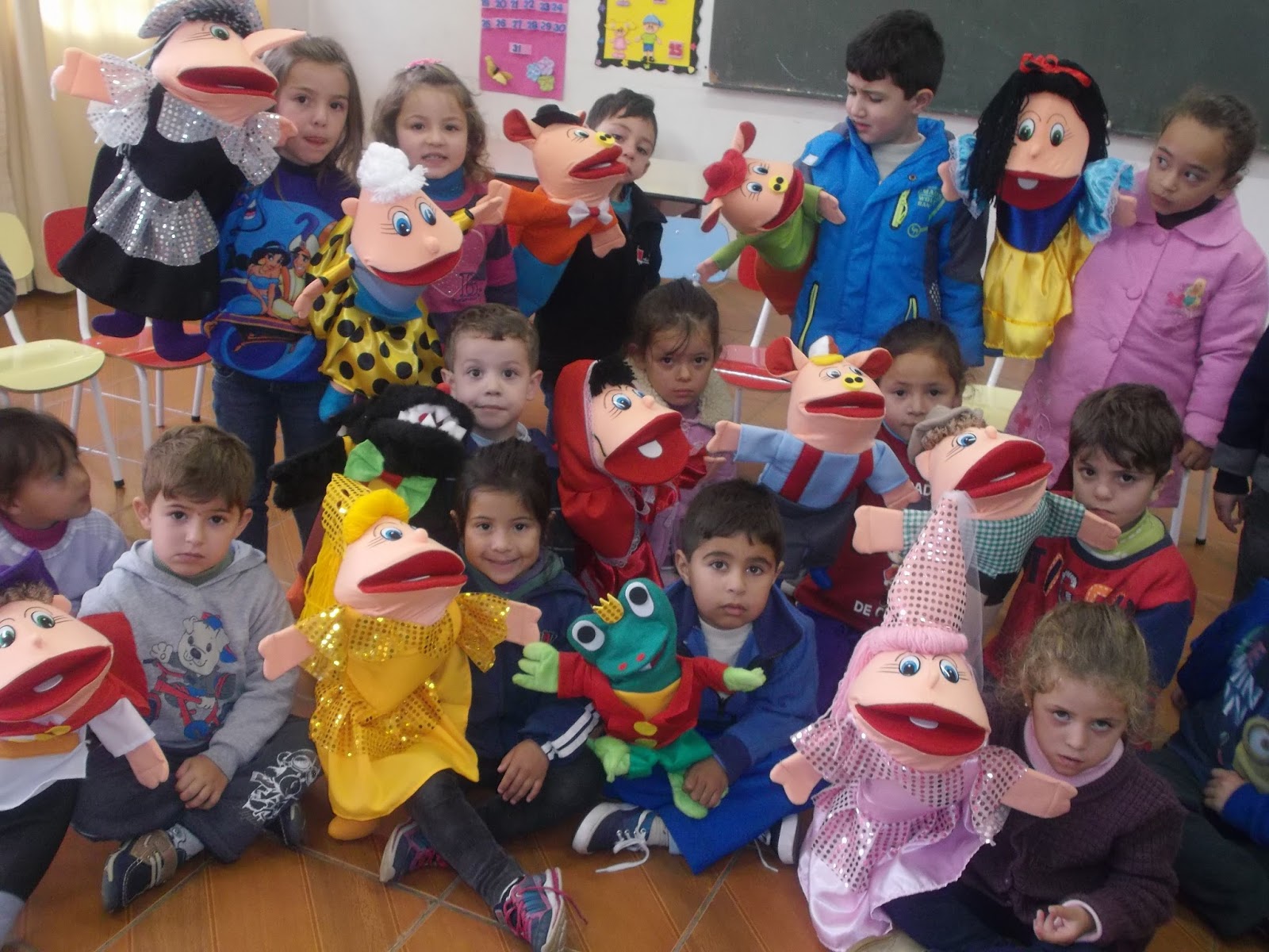 CENTRO DE EDUCAÇÃO INFANTIL SÃO JOSÉ: CONFECCIONANDO E BRINCANDO COM ...