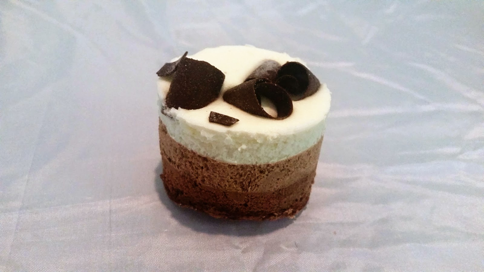 LOOKA Patisserie French Desserts Review and Giveaway Ends 7/14- #chocolatemousse via ProductReviewMom.com