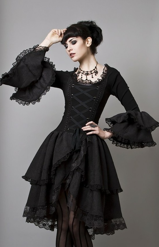 Fashion Gothic clothing: April 2013