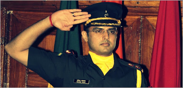 Sachin Pilot in territorial Army Uniform