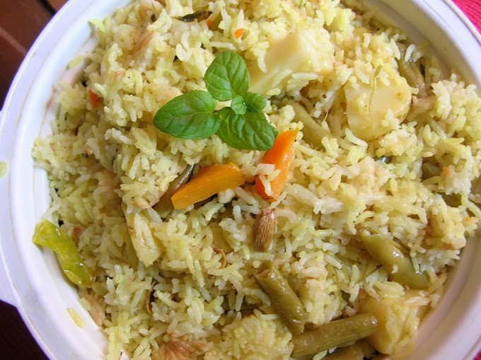 Microwave Vegetable Pulao Recipe