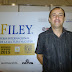 Julio Patán presentó su nuevo libro en la Filey