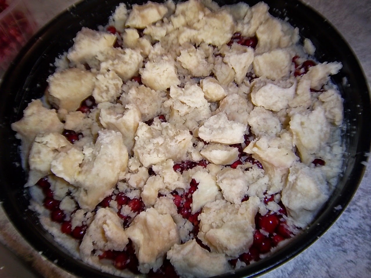 Sommerliebe: Johannisbeerkuchen mit Streuseln