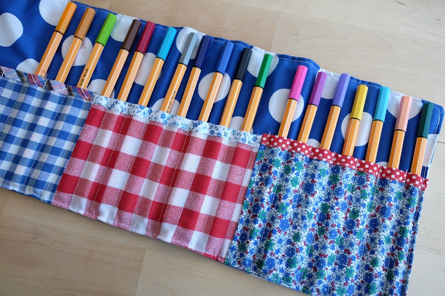 Cose-un-estuche-enrollable