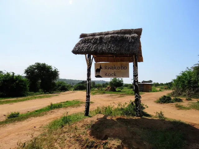 Rwakobo Rock lodge sign in Uganda