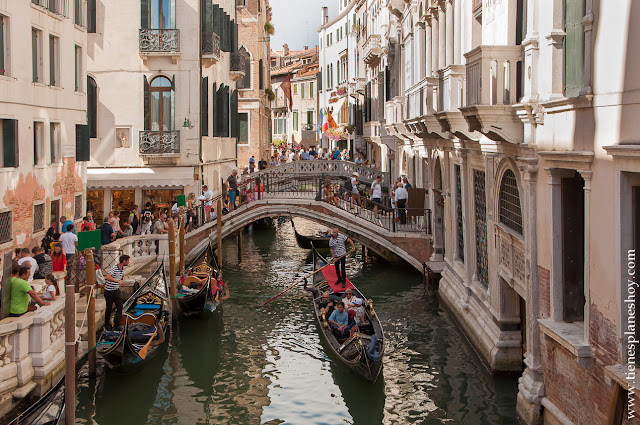 Italia Venecia viaje que ver gondola turismo planes