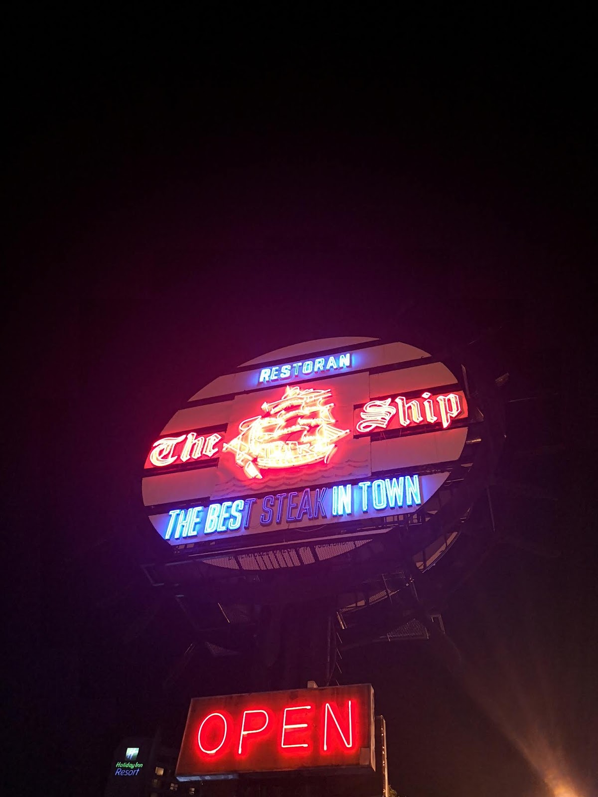 BATU FERRINGHI, PENANG Hi5 the world