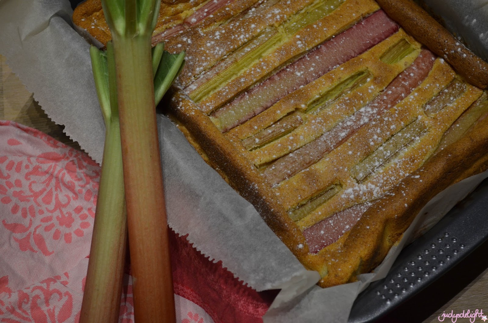 glutenfreier Polentakuchen mit Rhabarber | judysdelight