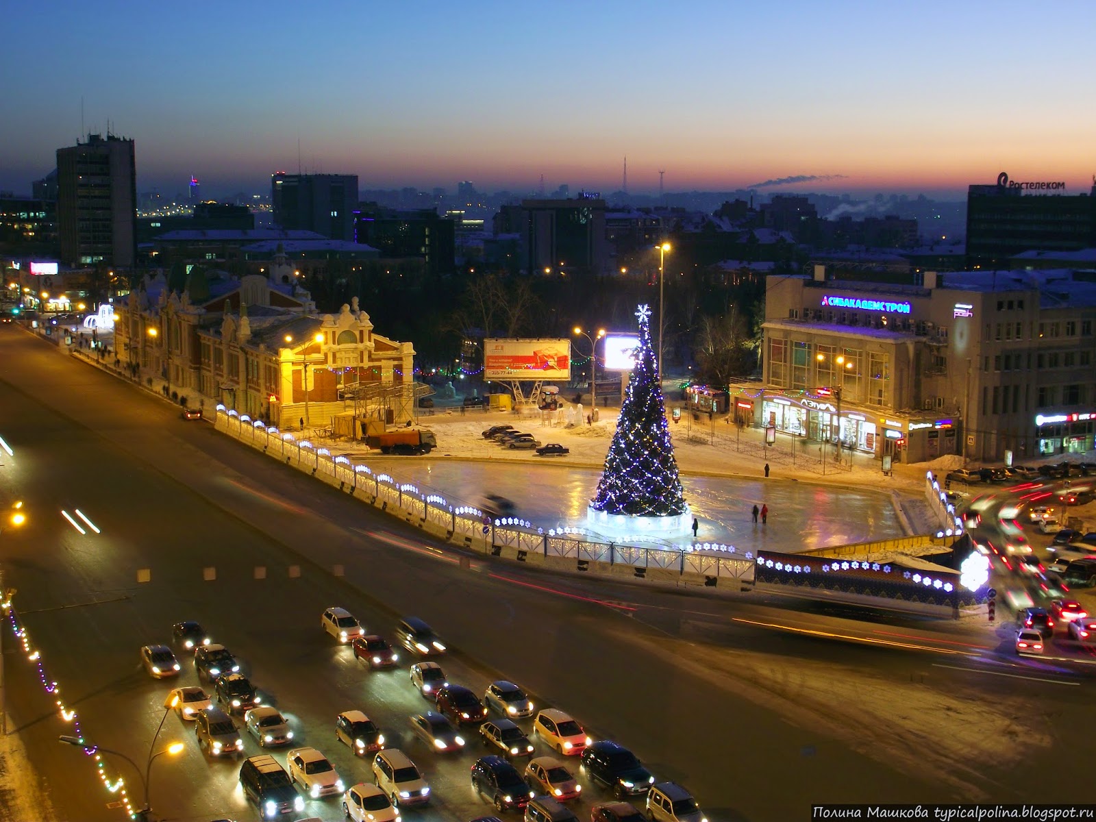 Новая ты новосибирск. Площадь Ленина Новосибирск. Ночной Новосибирск площадь Ленина. Площадь Ленина Новосибирск зимой. Площадь в Новосибирске на новый год.