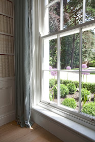 Depósito Santa Mariah: Casa Elegante!