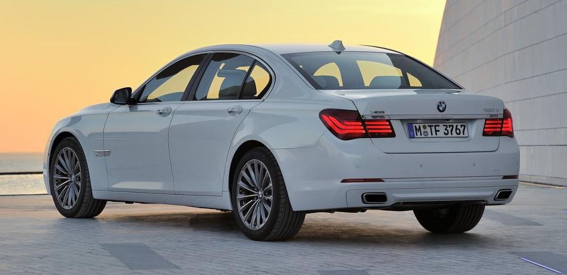 [Resim: BMW+7+Serisi+2.jpg]
