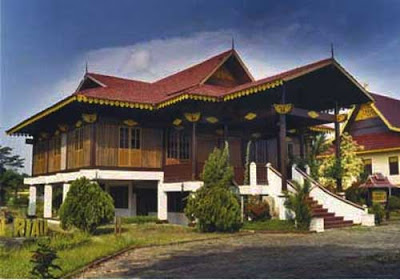 Keindahan Rumah Adat Riau Keindahan Rumah Adat Riau