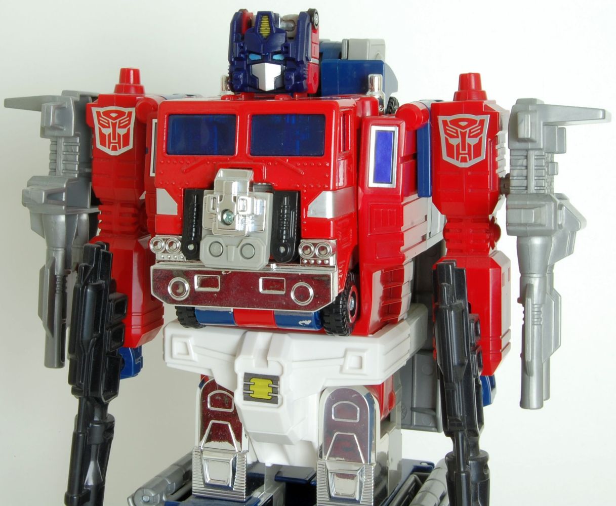 Transformers The Hub New Images of the Junkion Blacksmith headmasters