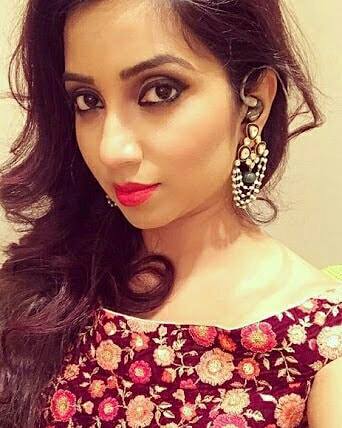 shreya ghoshal personal photo-pic-in-hd shreya ghoshal personal photo-pic-in-hd