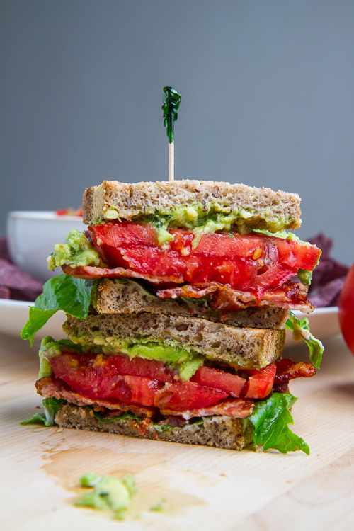 be healthy-page: Pesto Guacamole BLT (Bacon, Lettuce and Tomato) Sandwich