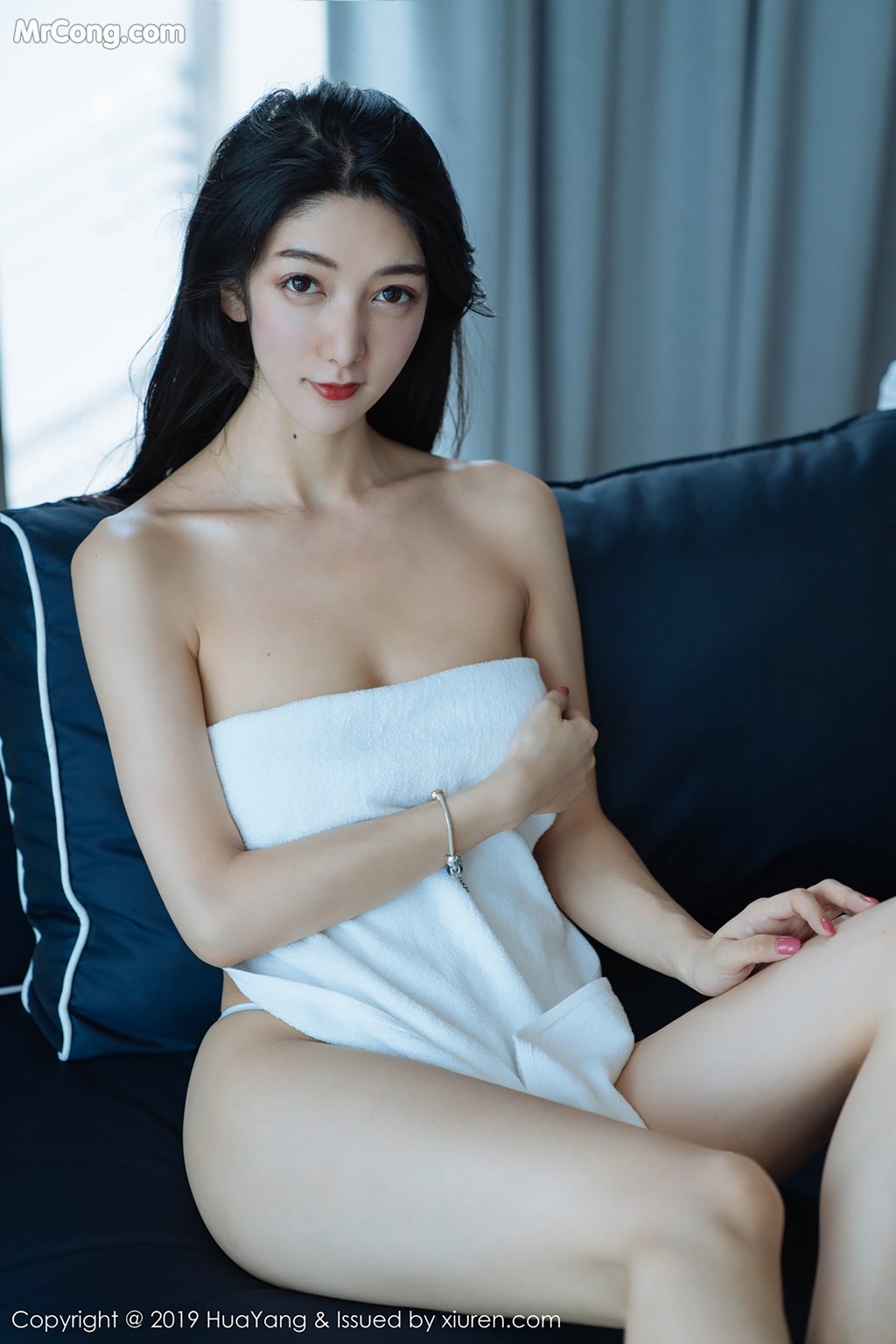 HuaYang 2019-01-14 Vol.108: Model Xiao Reba (Angela 喜欢 猫) (42 photos) photo 1-9