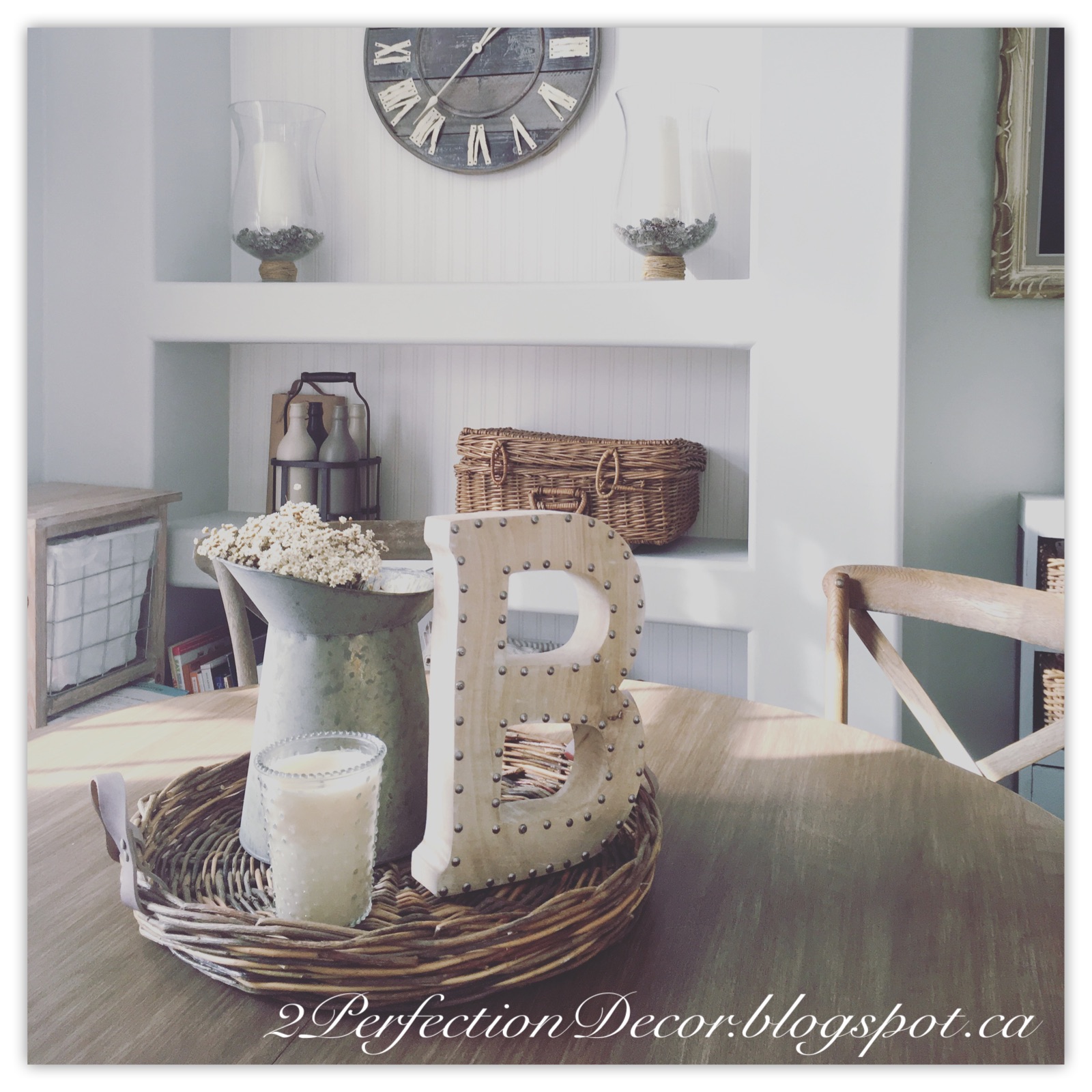 2Perfection Decor: Round Kitchen Table Makeover
