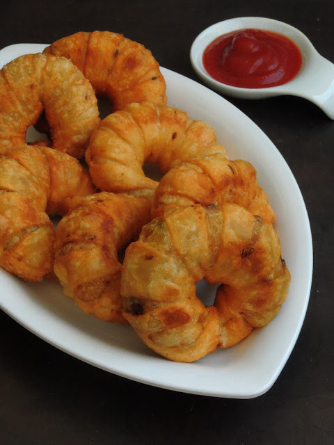 Ring Shaped Samosas Ring Shaped Samosas
