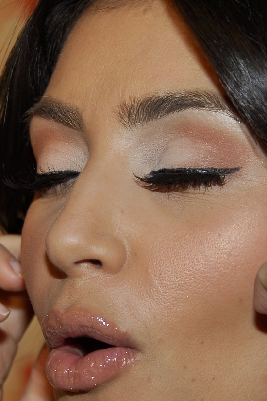 modelings: Makeup Tips From Kim Kardashian