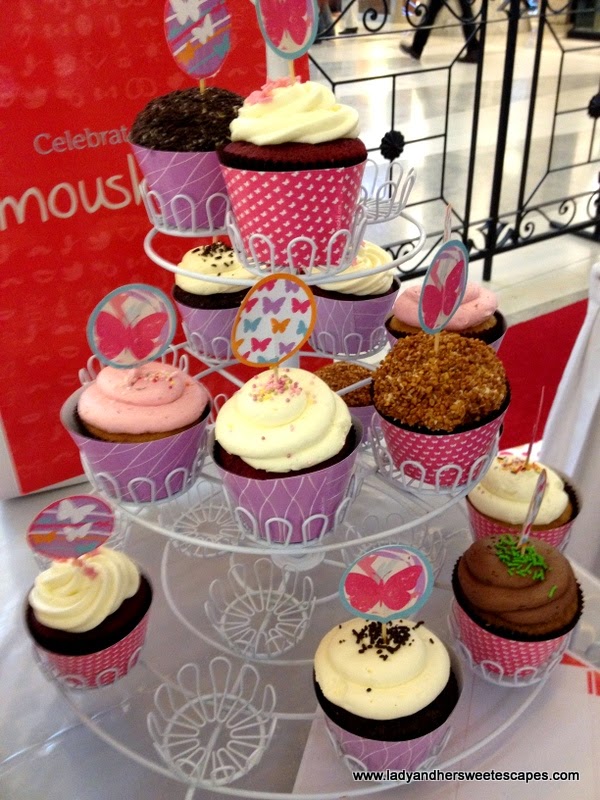 Kitsch Cupcakes' Mega Treat Cupcake Sale at BurJuman Lady & her Sweet