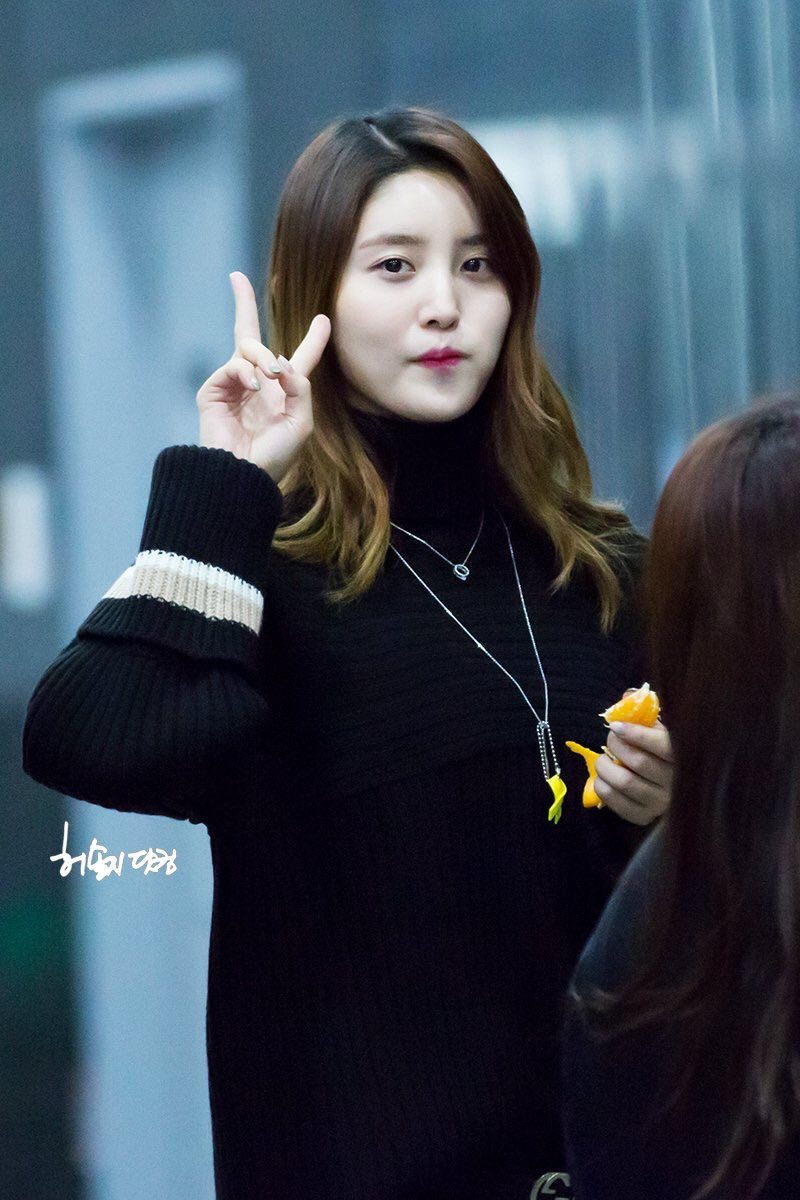 Junghwa EXID Photo Collection