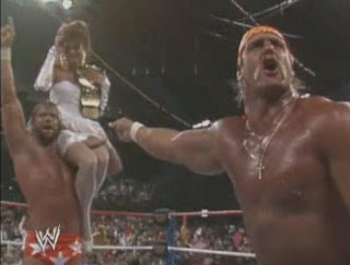 WWF / WWE WRESTLEMANIA 4: Hulk Hogan and Elizabeth help Macho Man randy Savage celebrate his title victory