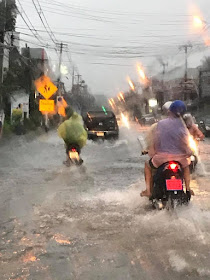 Unusual hard rain and floods around Koh Samui for April