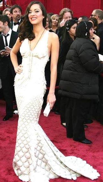 Marion Cotillard Foto de Marion Cotillard con bello vestido