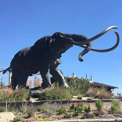 landmark mammoth statue at Mammoth Lakes, California