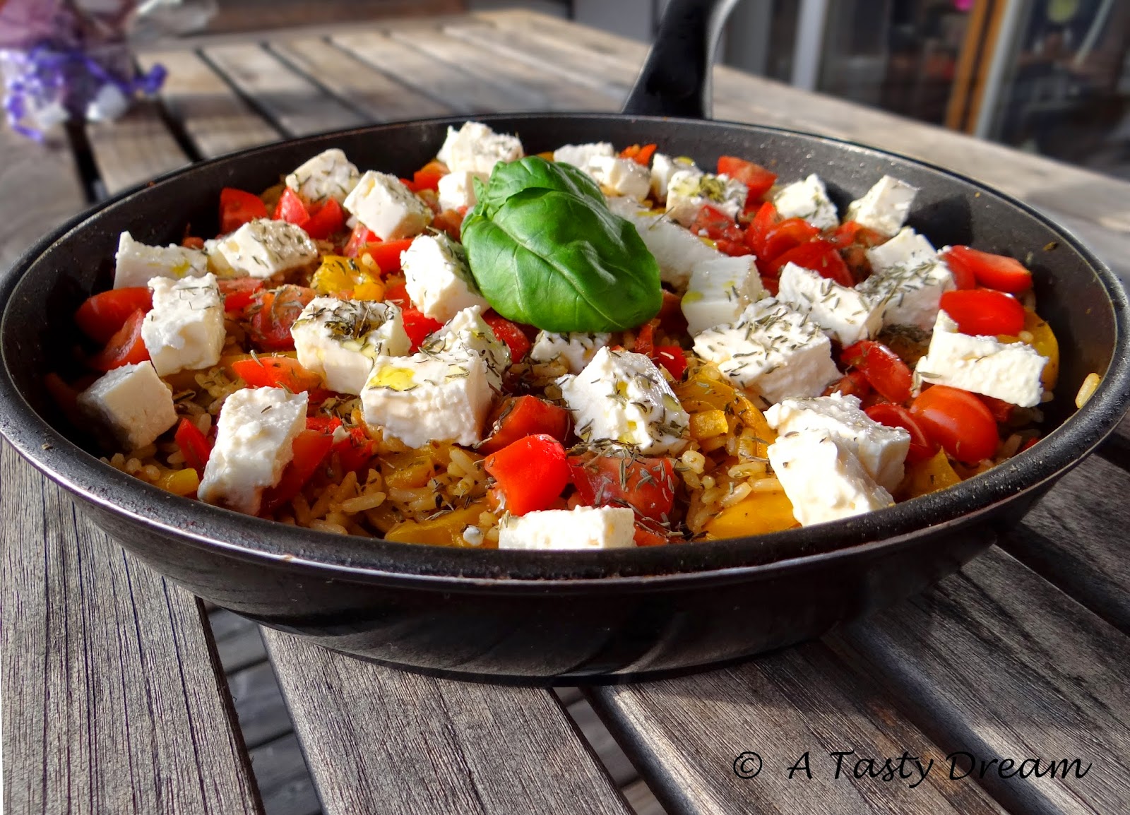 A Tasty Dream: Griechische Reispfanne