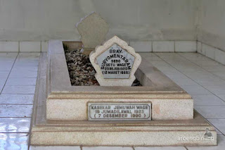 makam ki ageng suryomentaram cepokosari pleret