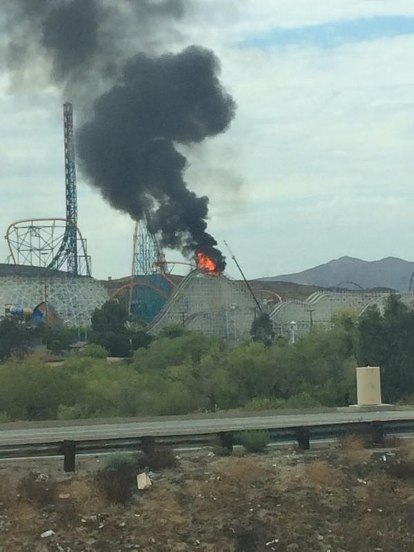 InSanity lurks Inside: Six Flags Magic Mountain- Colossus Fire and ...