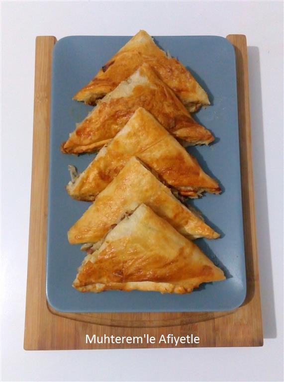 Muhterem�le Afiyetle PATLICANLI ZARF BÖREĞİ