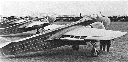 Airplanes in the skies + FAF history Savoia Marchetti SM.85