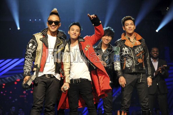 http://3.bp.blogspot.com/-YckH-xNSce0/TrcWapAMbWI/AAAAAAAAKLE/w2aiU16sq1k/s1600/bigbang.jpg