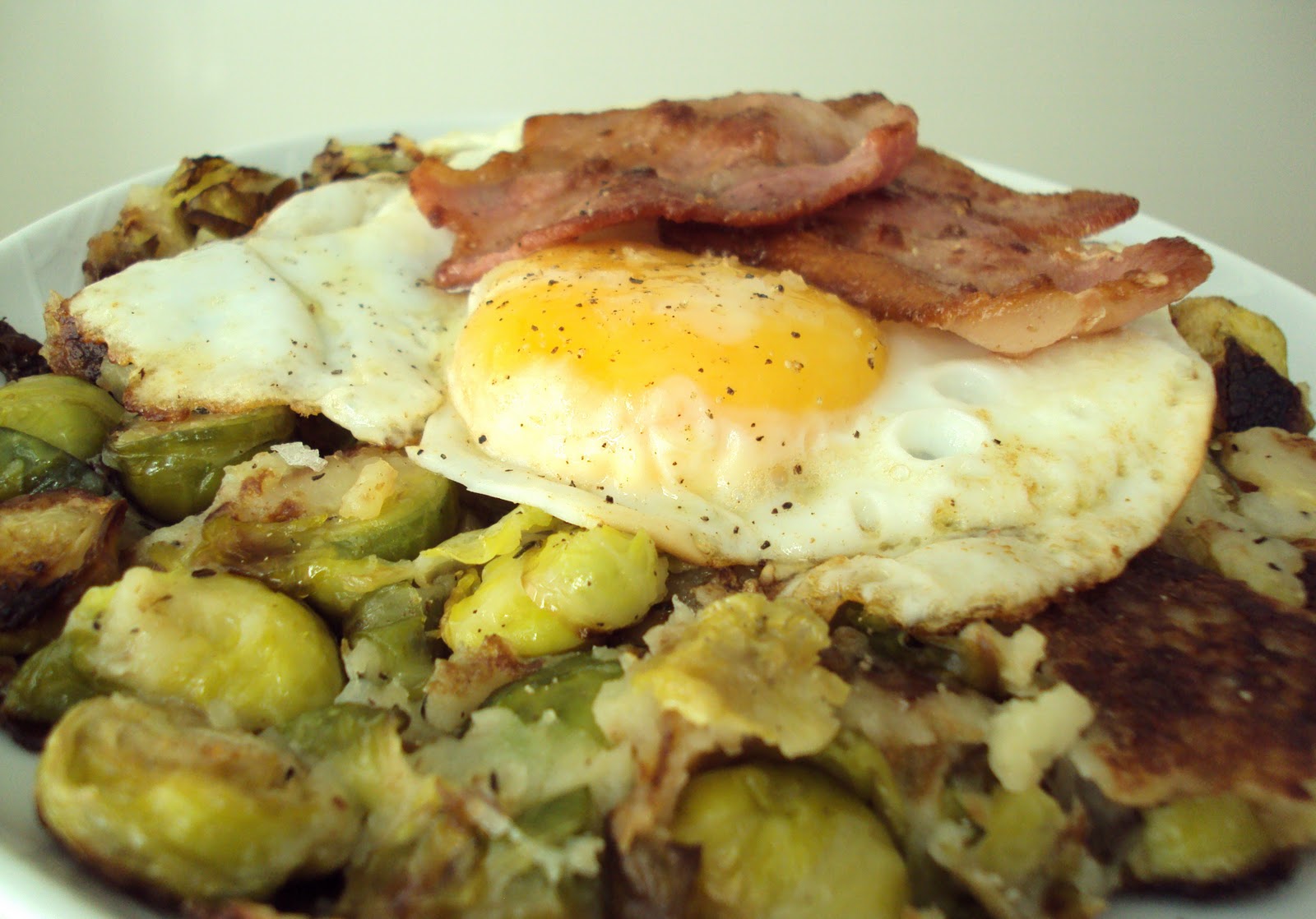 Me, My Food and I: Bubble and Squeak with Bacon and Egg