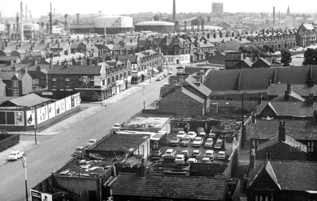 Cheaper Drugs Now !! waiting for the footie some bootle pictures