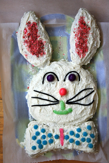 Easy Easter Bunny cake with a simple pattern for two 8" round cakes