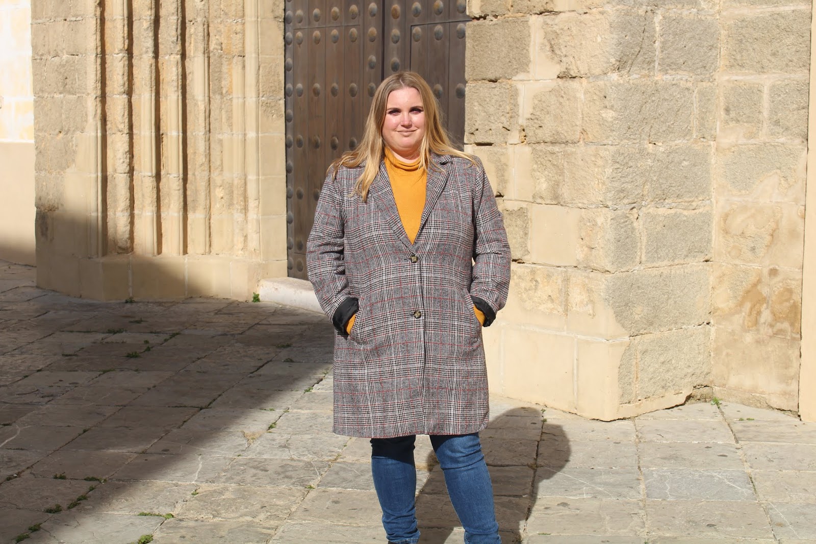 Outfit: abrigo gris Shein | La Chica del Milenio