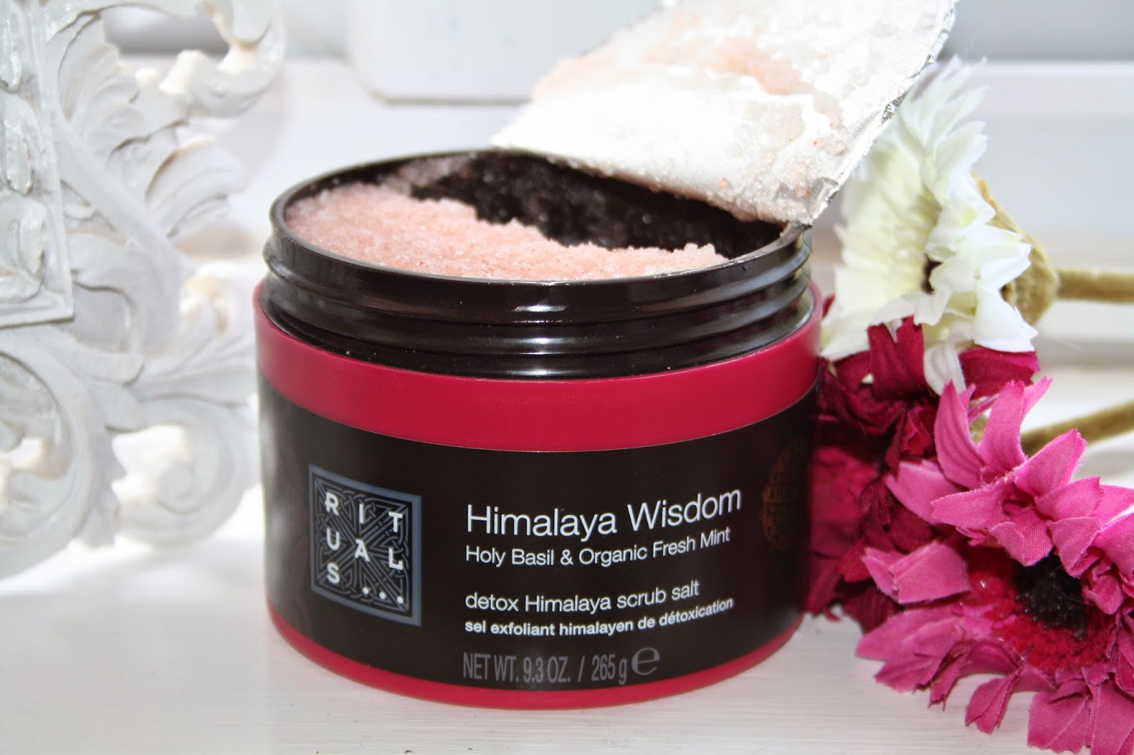 REVIEW: RITUALS HIMALAYA WISDOM SCRUB SALT - PRETTY YOUNG THING