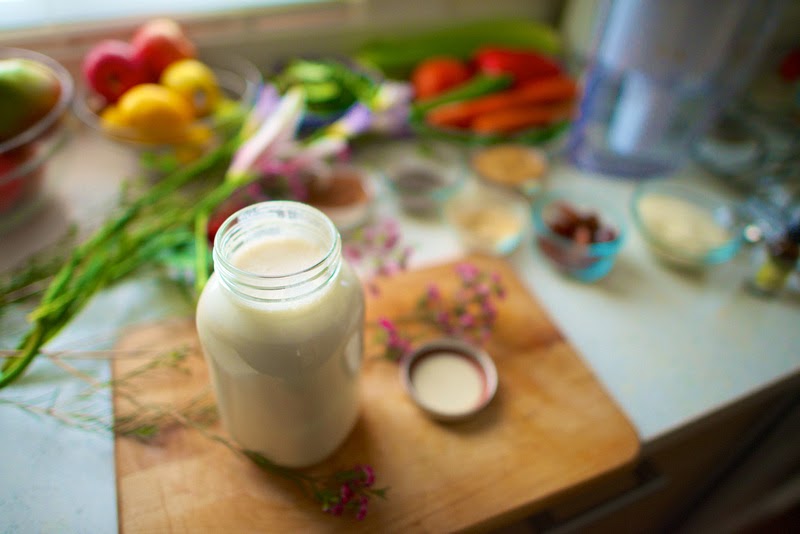 Raw, Vegan, Probiotic Almond Milk! Raw Edibles
