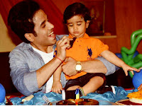 tusshar, kapoor, with his son laksshya kapoor