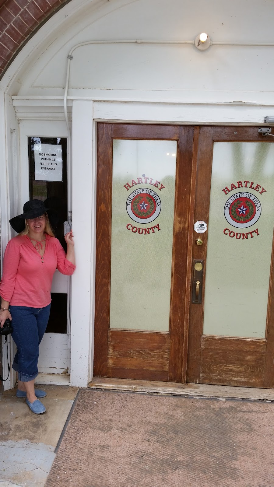 Antique Shops & Estate Sales Hartley County, Texas Courthouse and