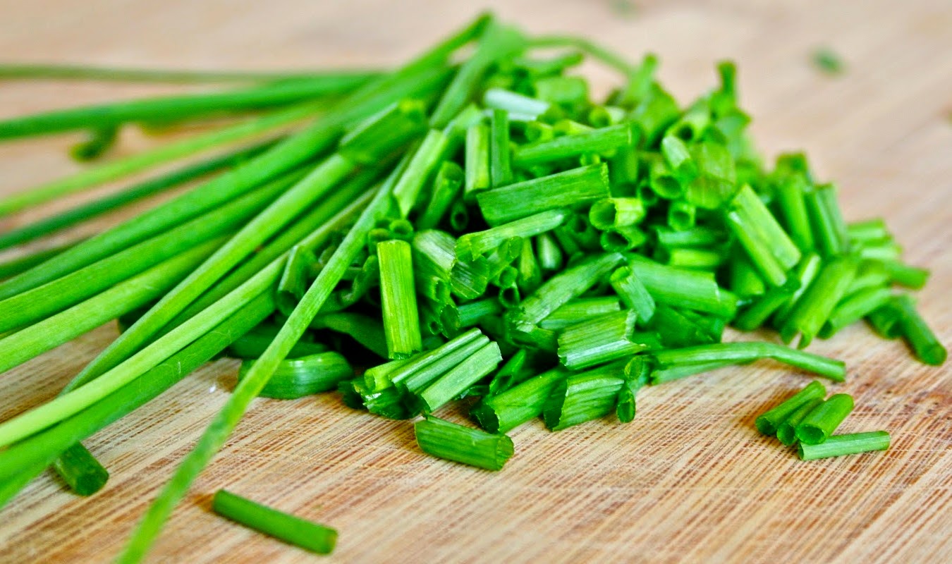 Chives Benefits For Skin, Hair And Health Home Remedies