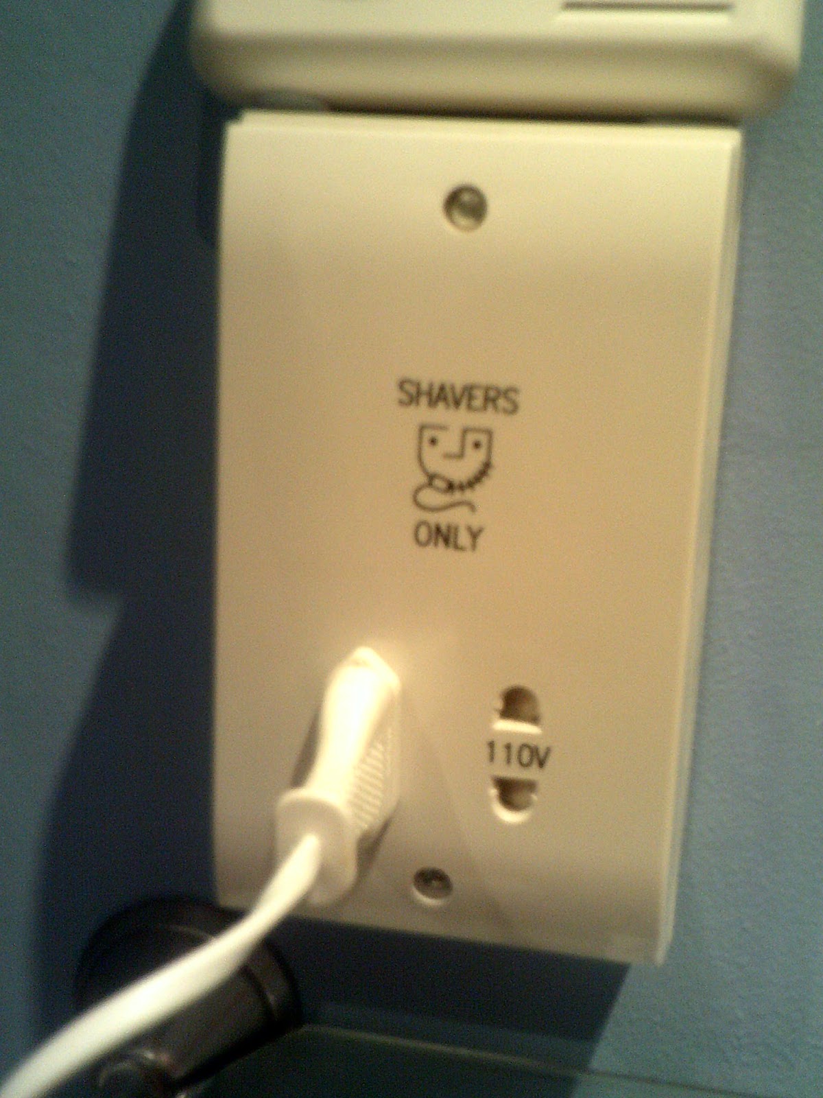 How To Wire Shaver Socket