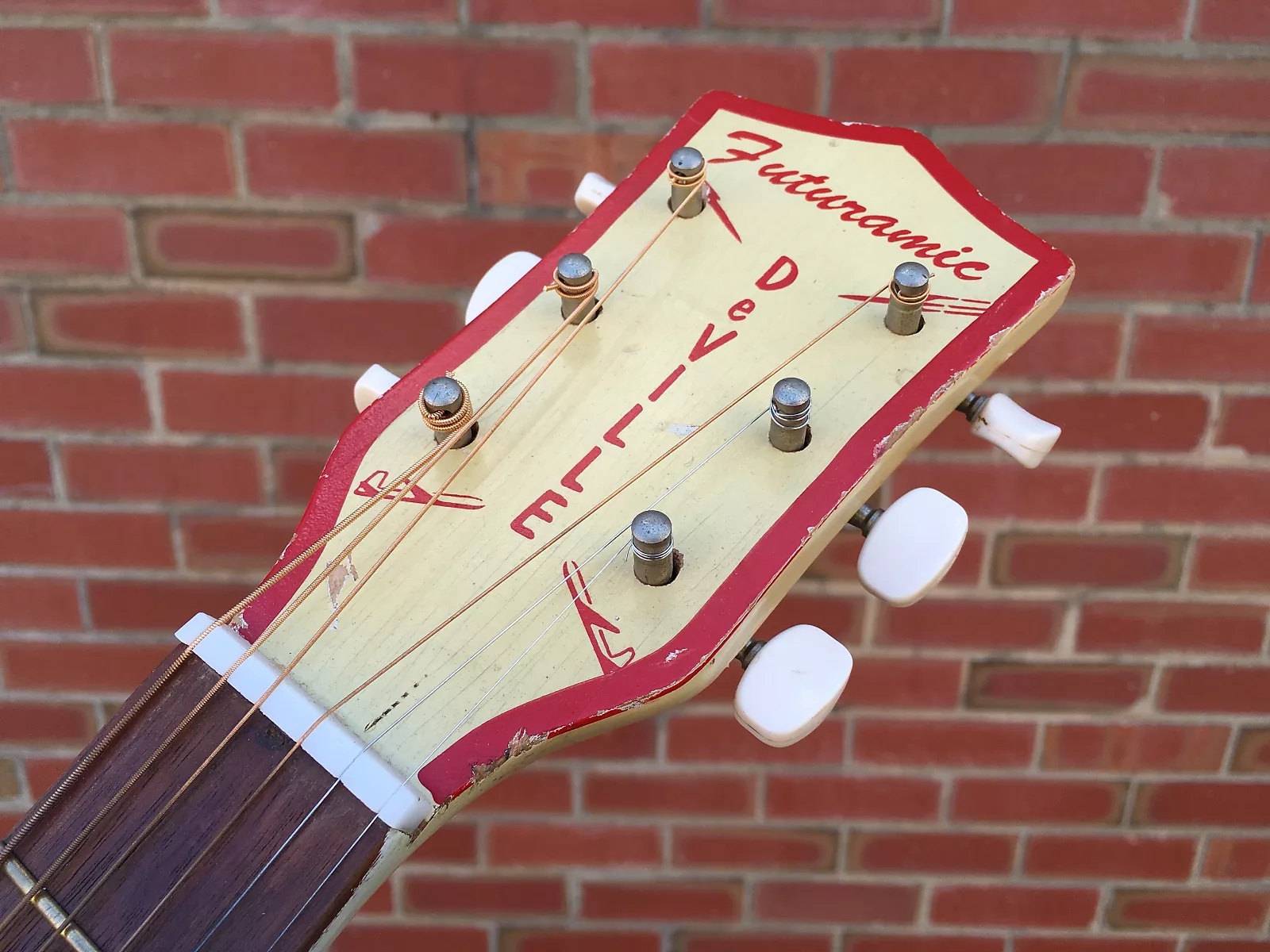 Kay Guitar Brands And Aliases Headstocks The Amateur Luthier